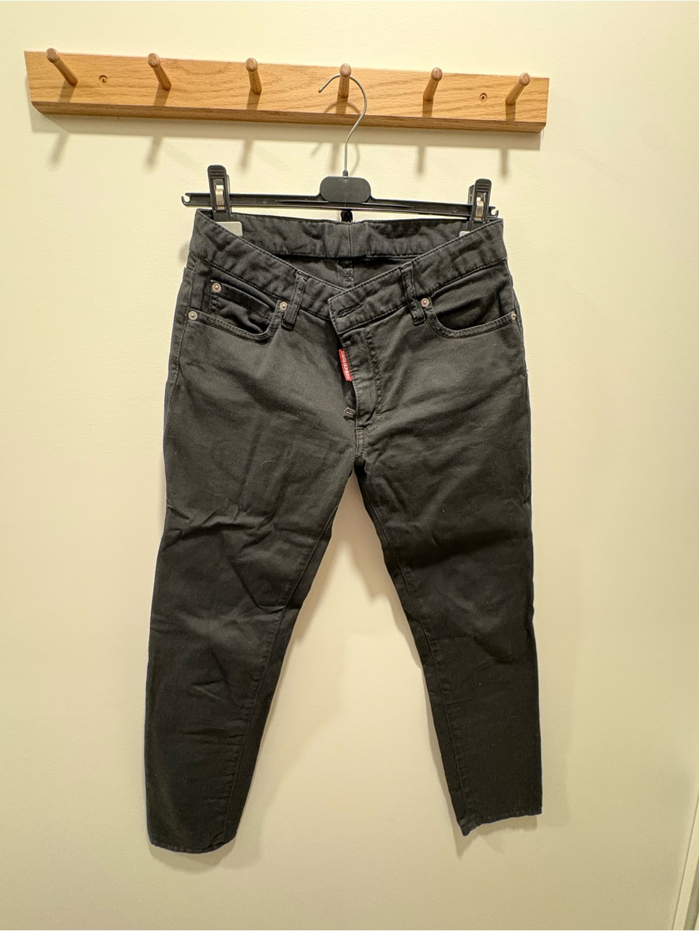 DSQUARED2 Women's Black Skinny Jeans